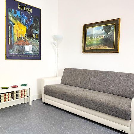 Trastevere For You... 3 Bedrooms Apartment โรม ภายนอก รูปภาพ