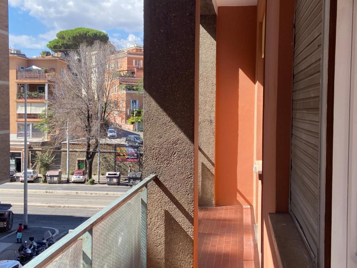Trastevere For You... 3 Bedrooms Apartment โรม ภายนอก รูปภาพ