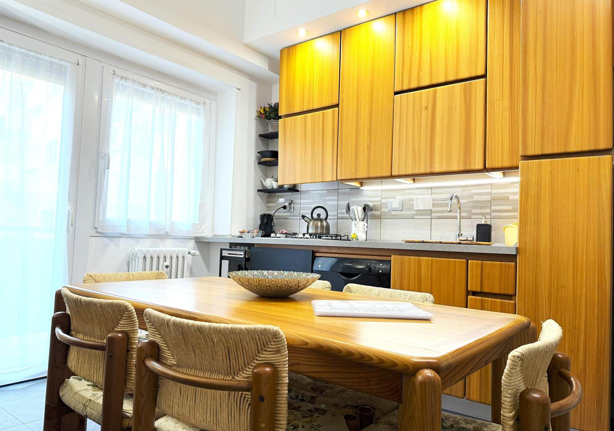 Trastevere For You... 3 Bedrooms Apartment โรม ภายนอก รูปภาพ